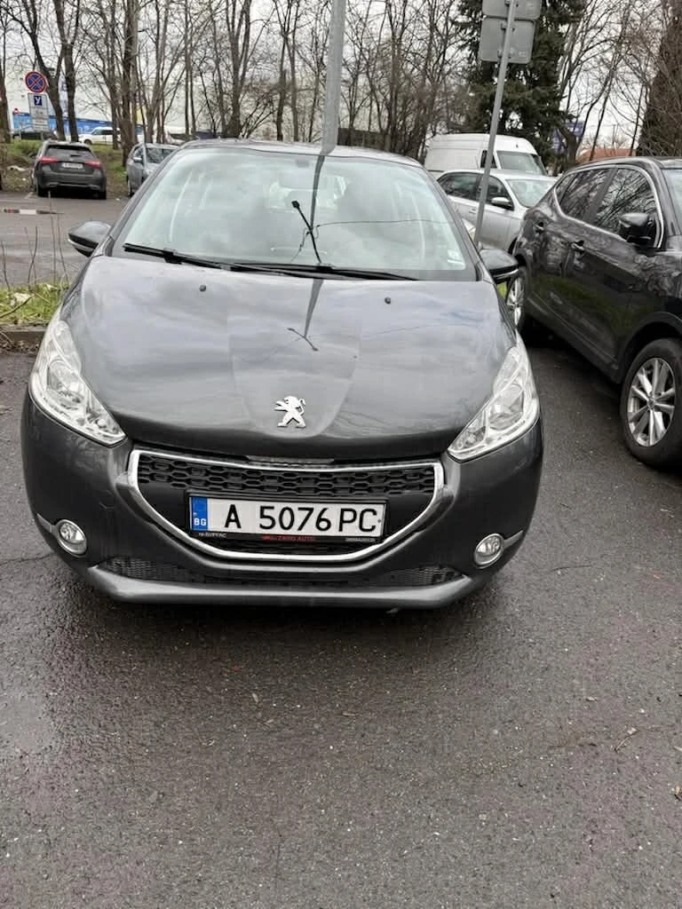 Peugeot 208