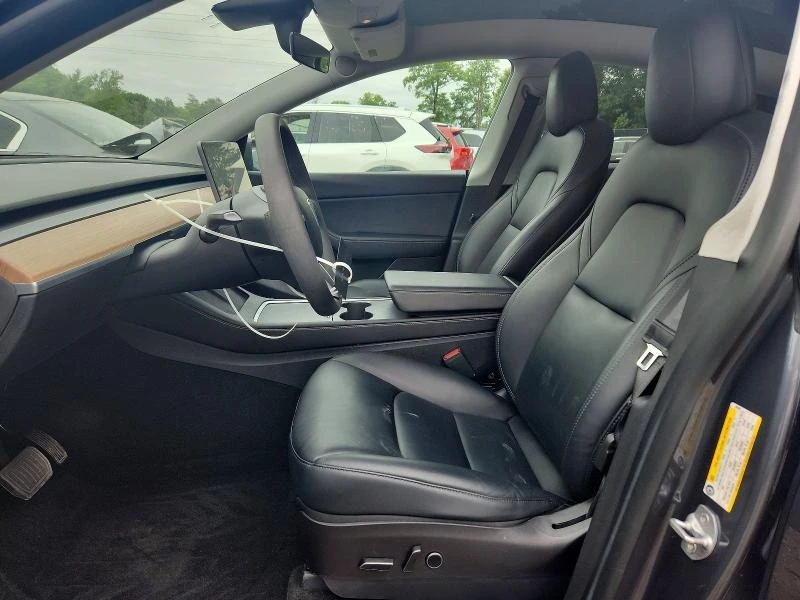 Tesla Model Y, снимка 7 - Автомобили и джипове - 54818782