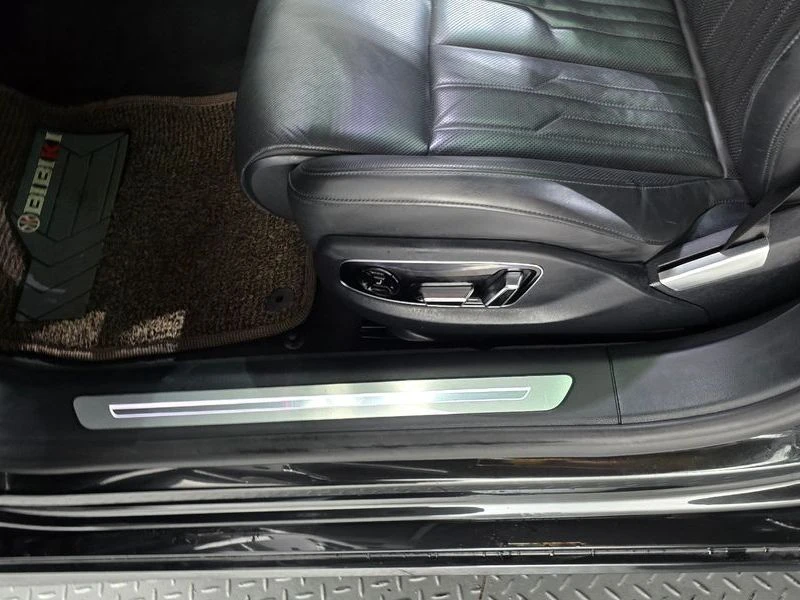 Audi A8 3.0 DDV Automatic, снимка 12 - Автомобили и джипове - 55960477