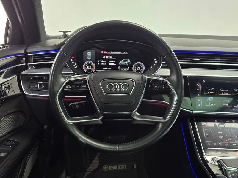 Audi A8 3.0 DDV Automatic, снимка 14 - Автомобили и джипове - 55960477