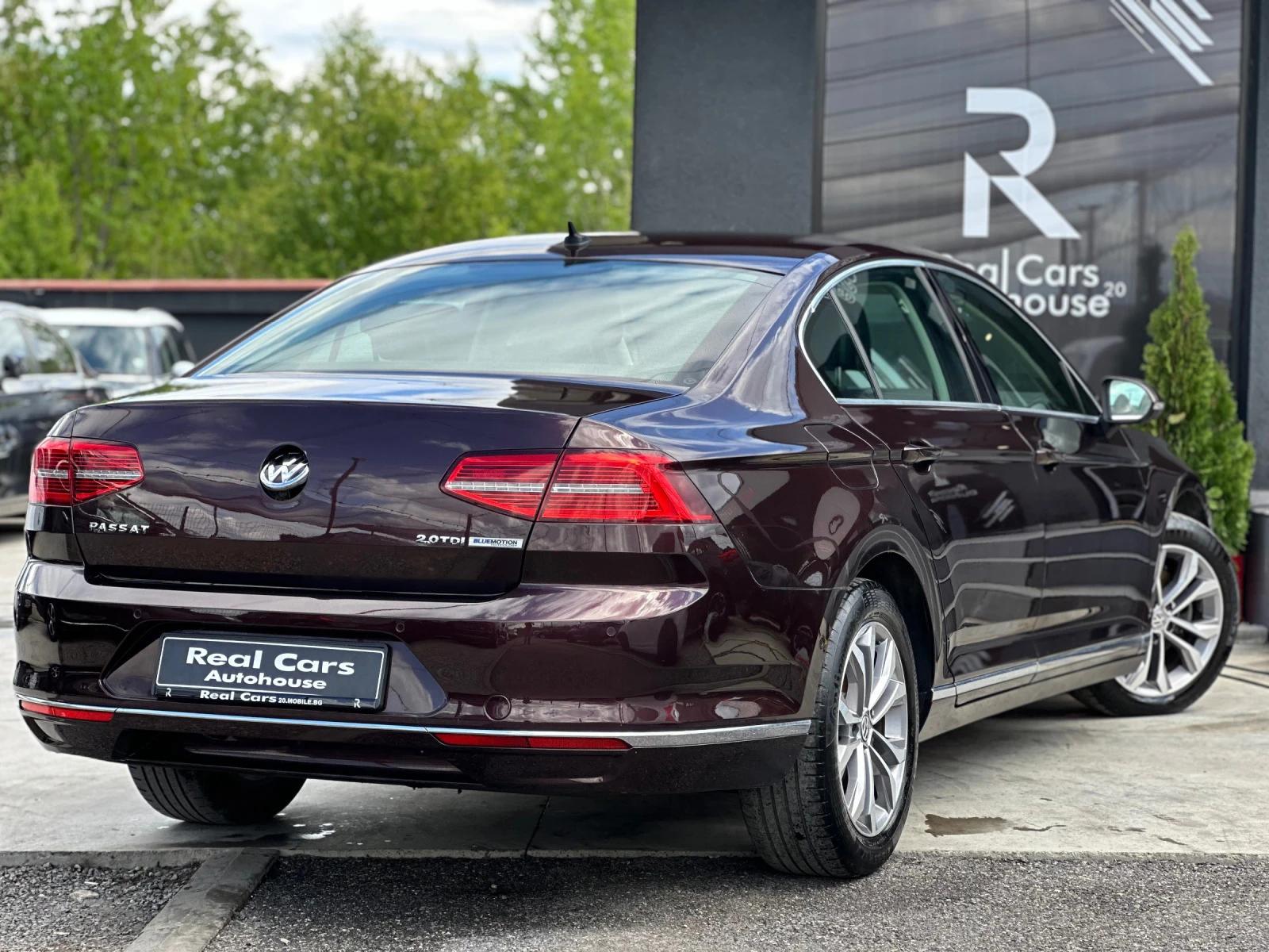 VW Passat 2.0 TDI* HIGHLINE* VIRTUAL COCKPIT* DISTRONIC* 360 - изображение 4