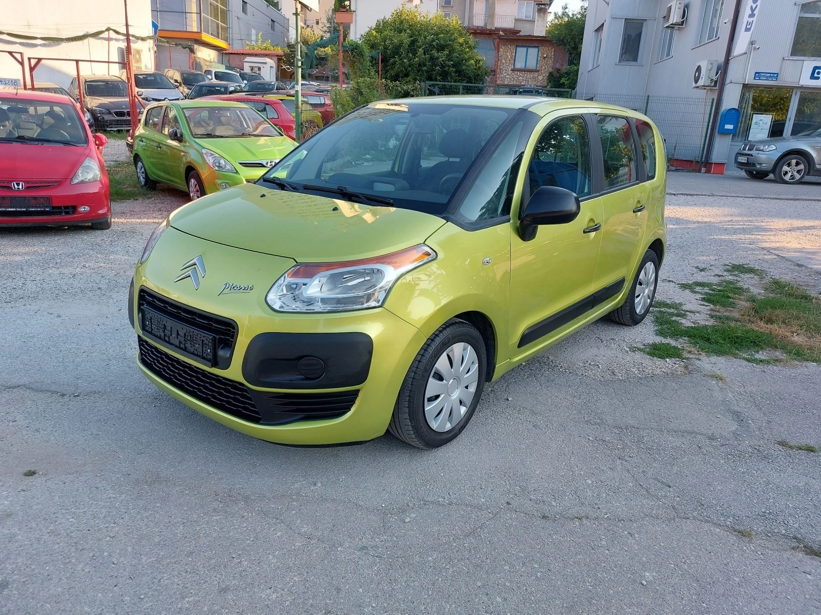 Citroen C3 Picasso 1.4i--64000км. - изображение 3