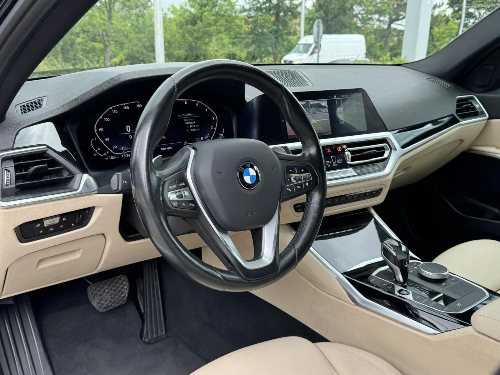 BMW 330 I* DIGITAL COCKPIT - изображение 10