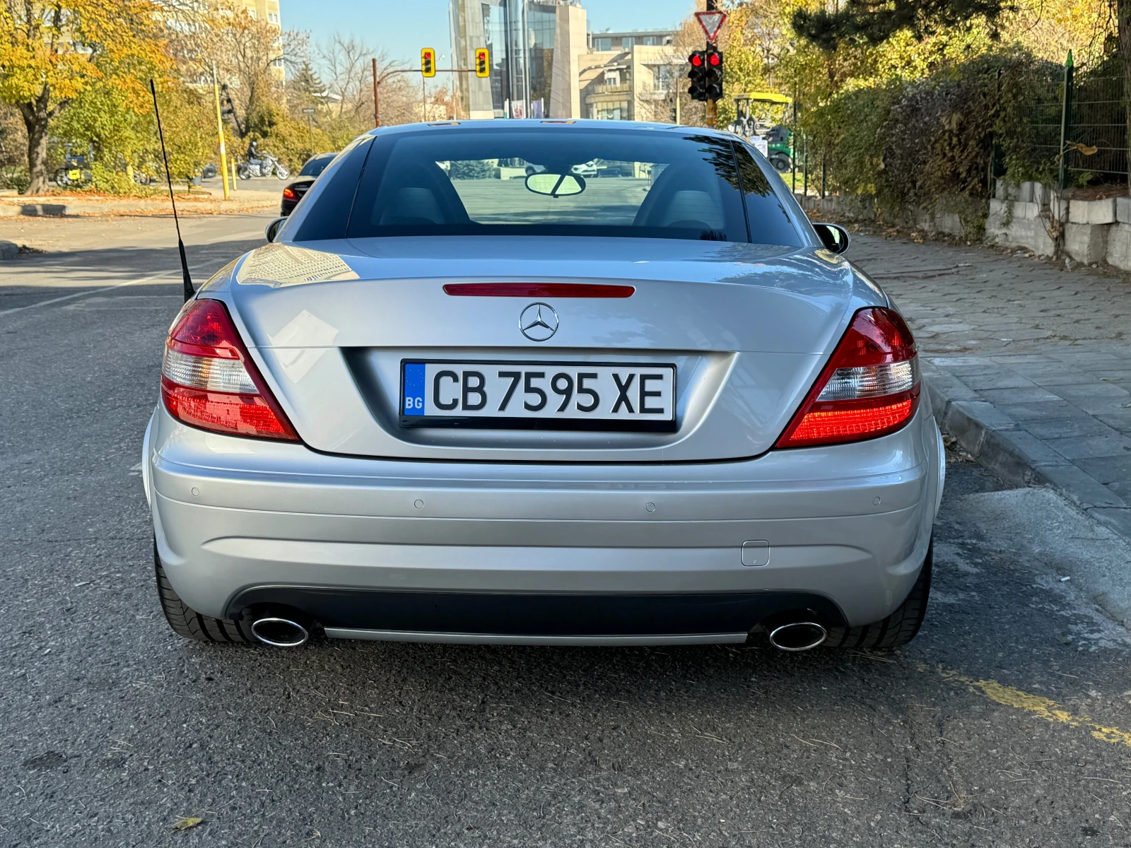 Mercedes-Benz SLK 350AMG Швейцария - изображение 5