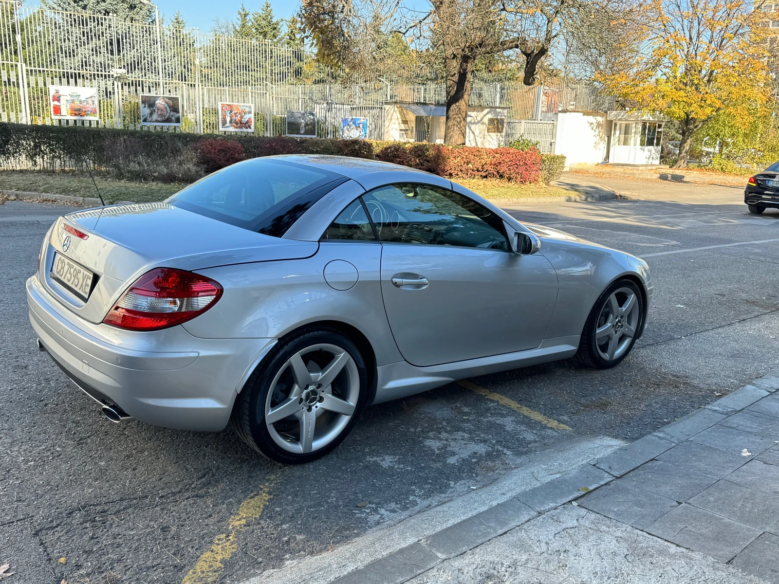 Mercedes-Benz SLK 350AMG Швейцария - изображение 4