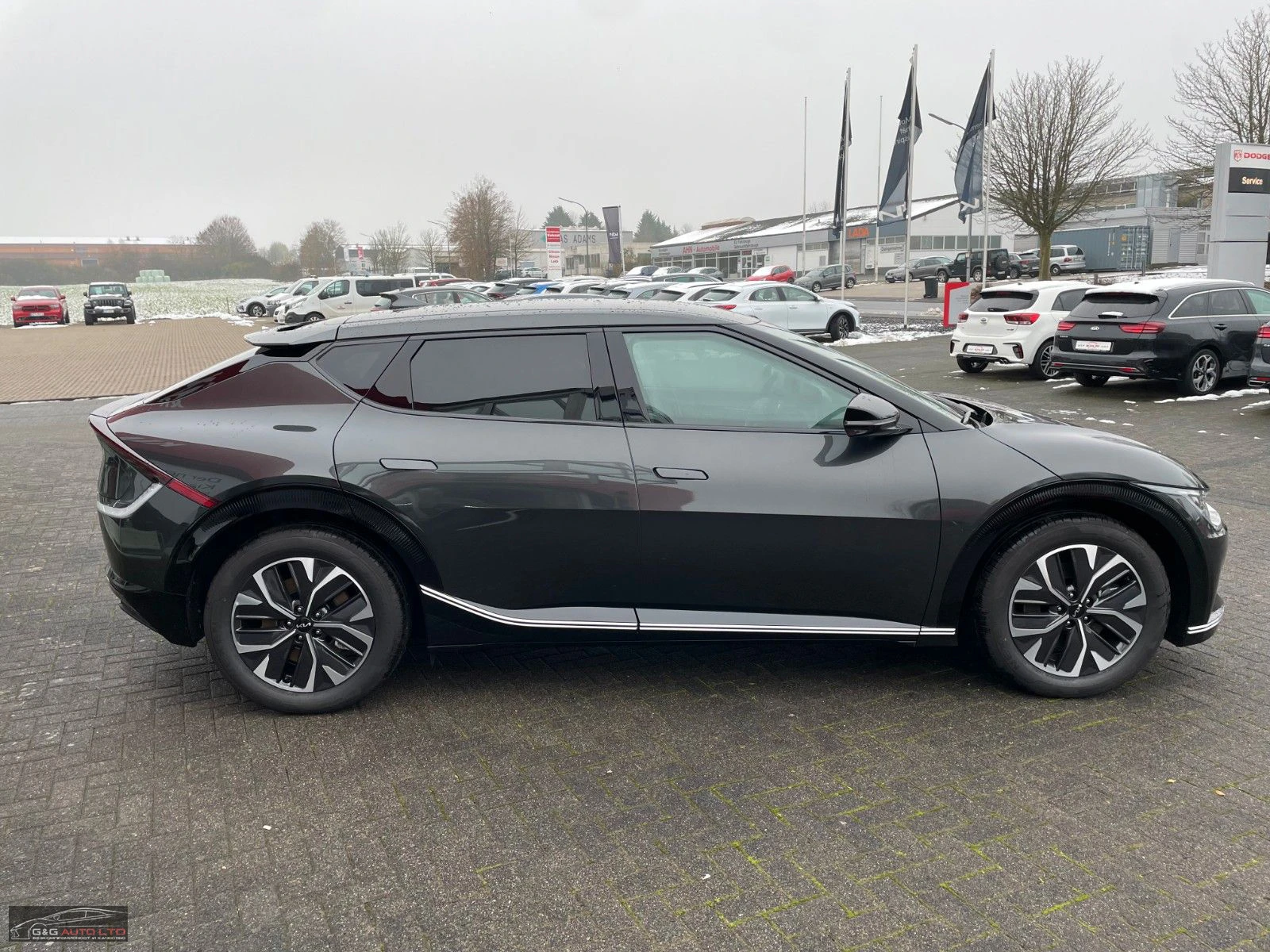 Kia EV6 170HP/NAVI/CAM/LED/AMBI/KLESS/CARPLAY/354v - изображение 6