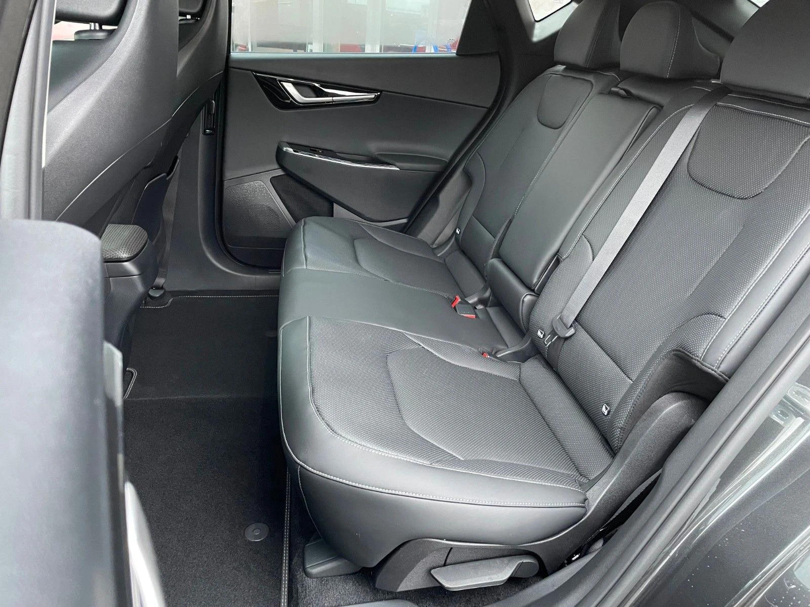 Kia EV6 170HP/NAVI/CAM/LED/AMBI/KLESS/CARPLAY/354v | Mobile.bg   13