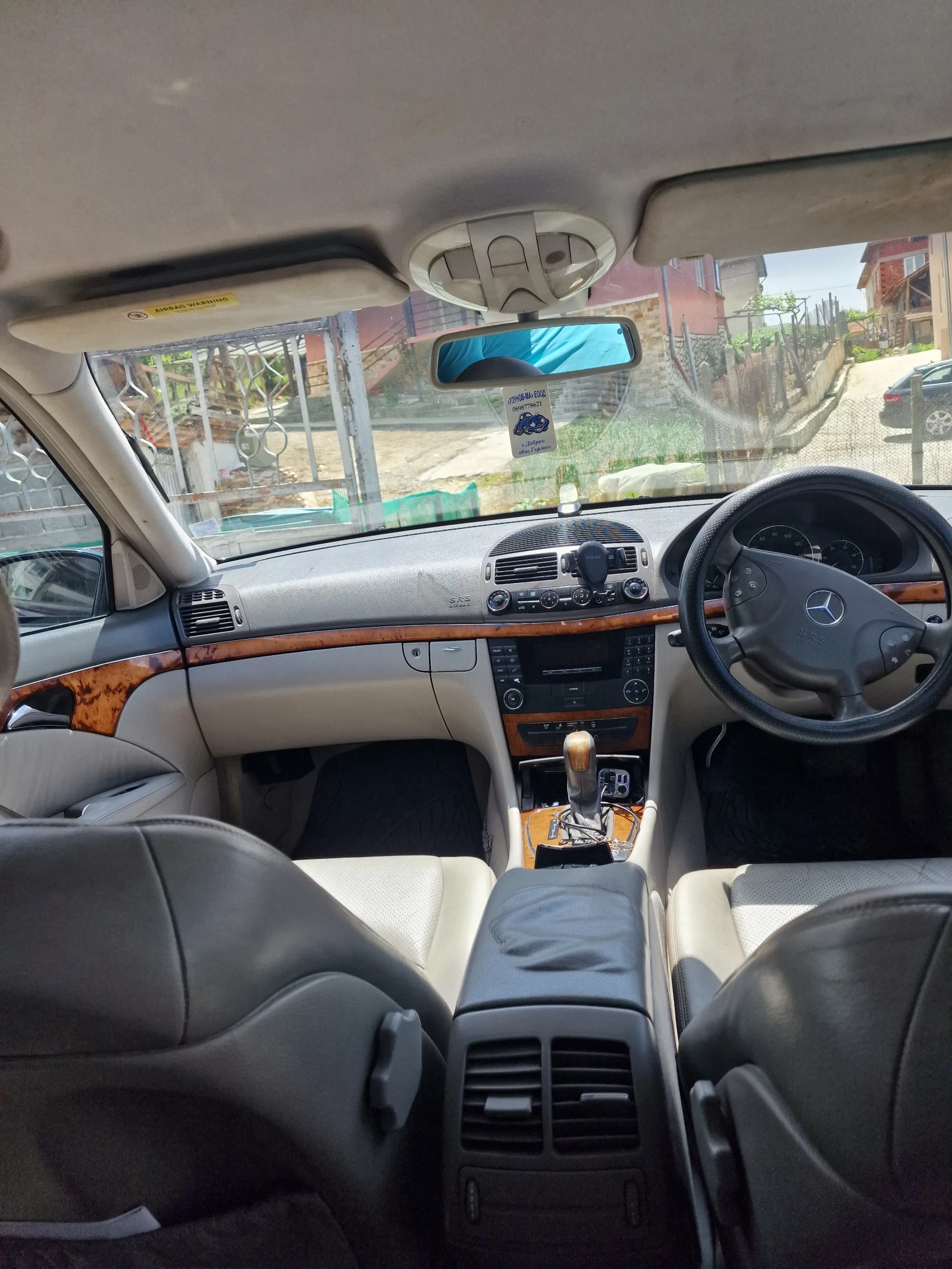 Mercedes-Benz E 320  - изображение 4