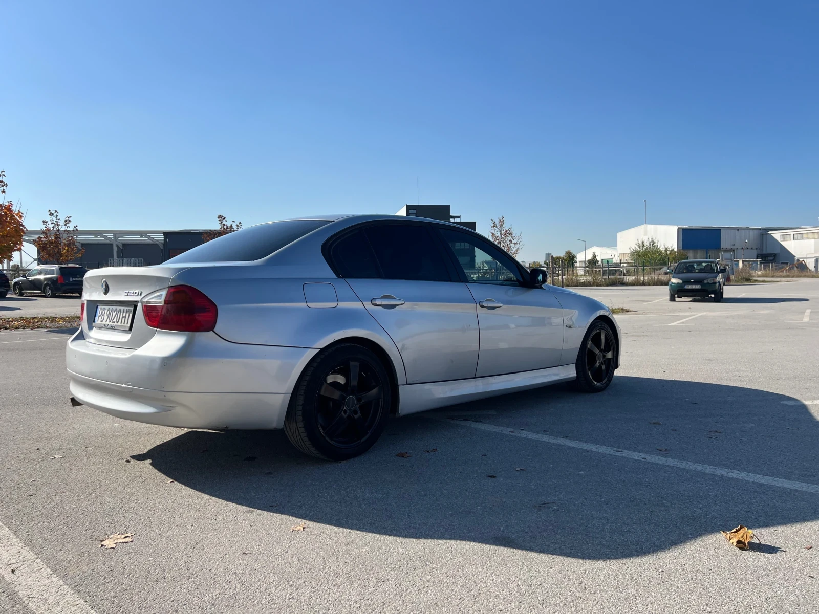 BMW 320  - изображение 7