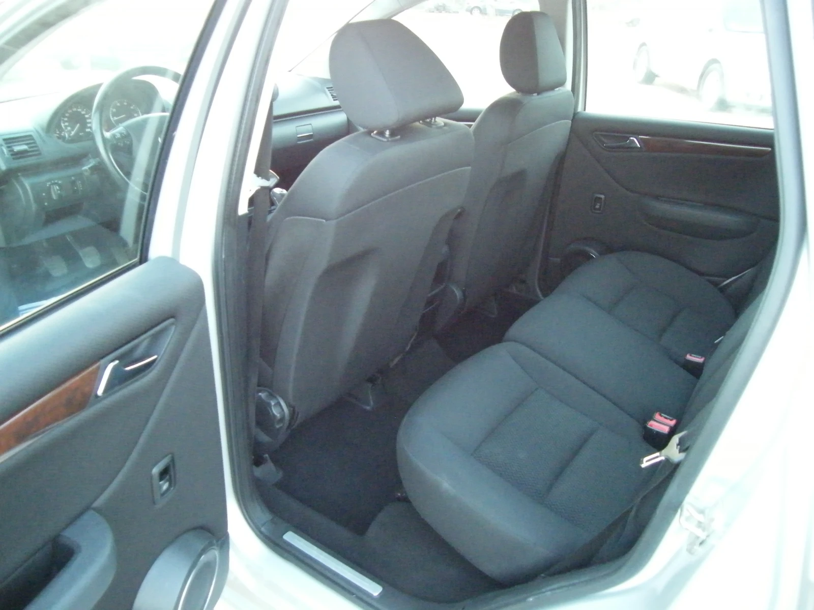 Mercedes-Benz A 170 1.7i | Mobile.bg   12