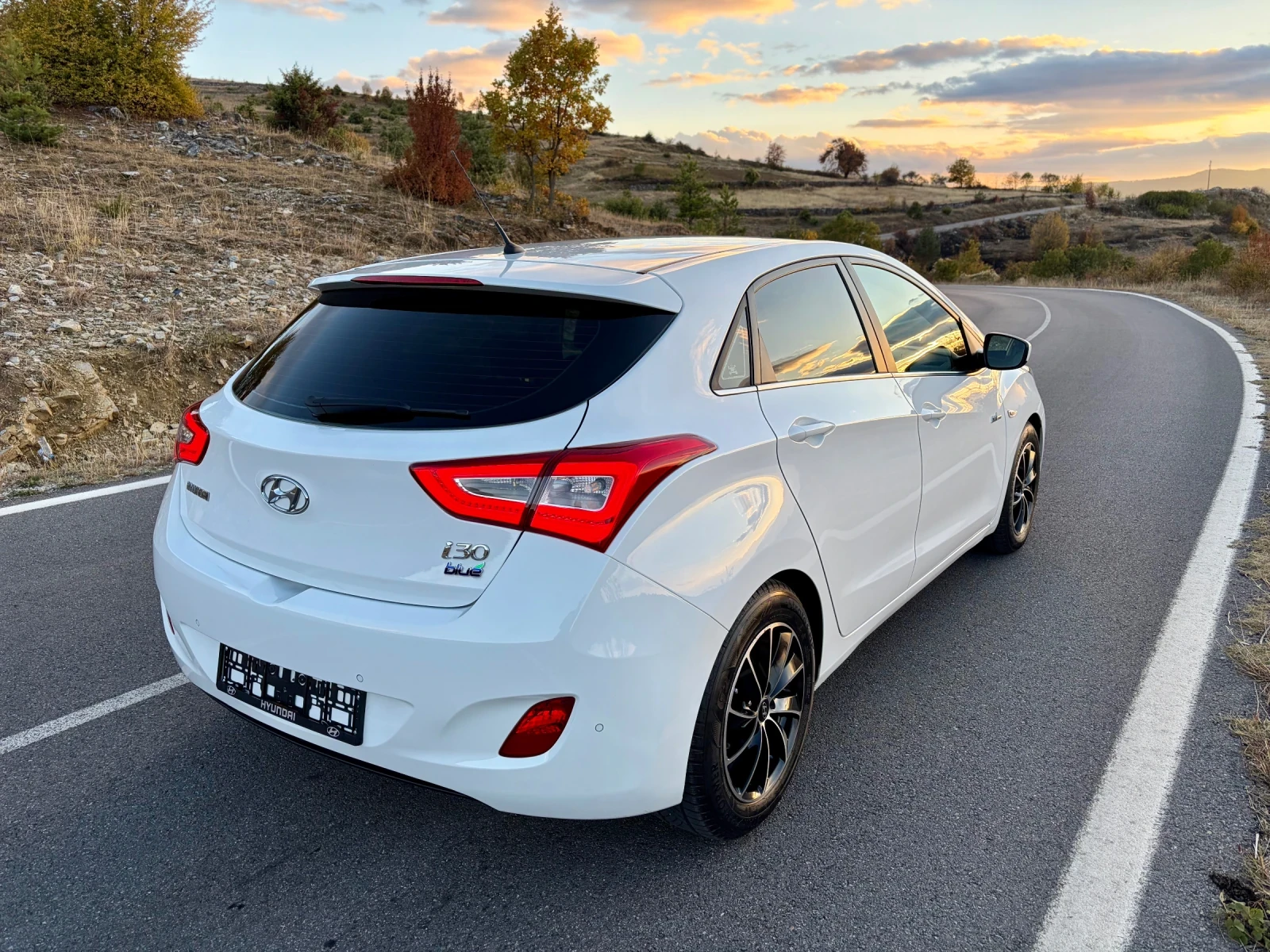 Hyundai I30 1.6 CRDI ���������, ���������� | Mobile.bg � ����������� 4