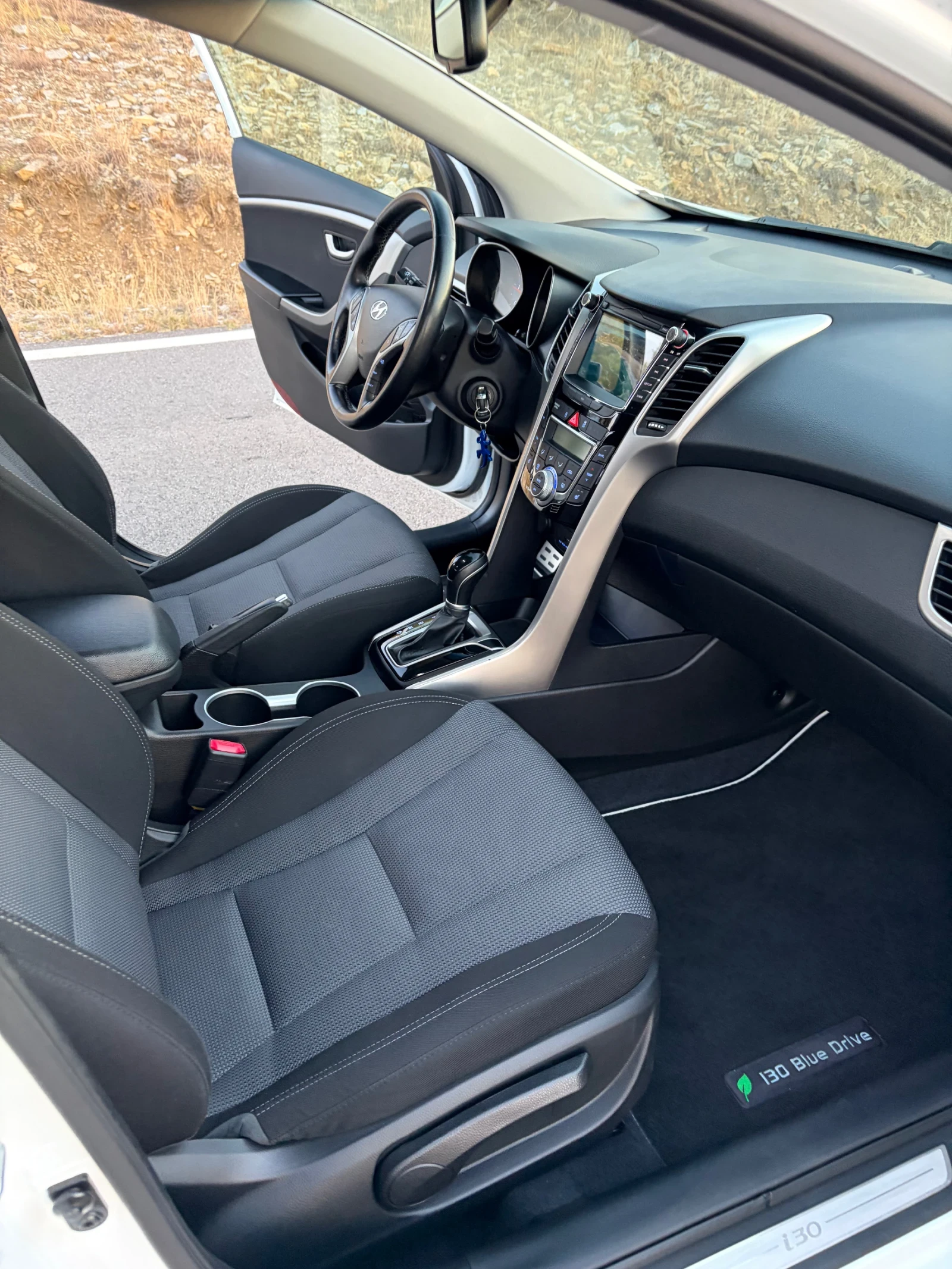 Hyundai I30 1.6 CRDI ���������, ���������� | Mobile.bg � ����������� 11