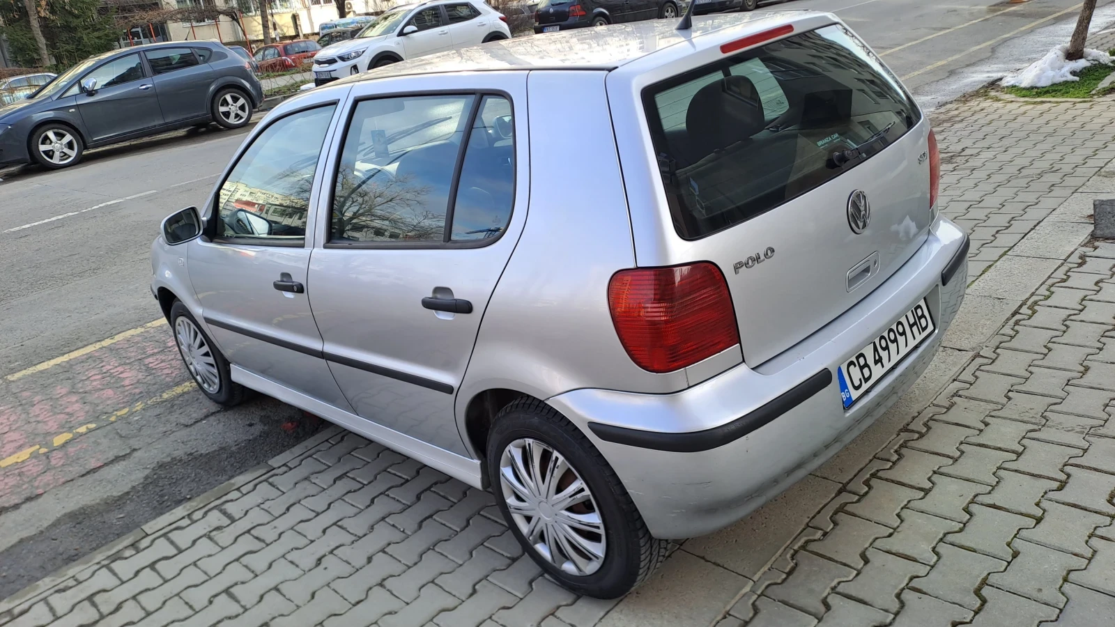 VW Polo 1.9 SDI 75кс. ГАРАЖЕН! - изображение 4