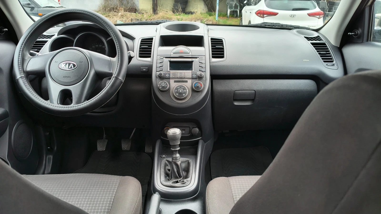 Kia Soul 1.6 Eco LPG, снимка 15 - Автомобили и джипове - 53900709