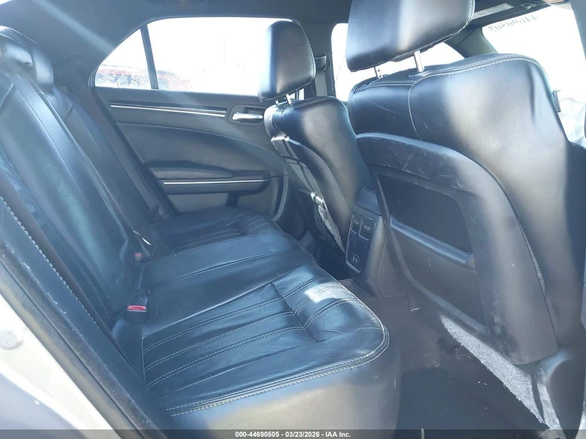 Chrysler 200 3.6L V-6 DOHC, VVT, 300HP All Wheel Drive | Mobile.bg � ����������� 8