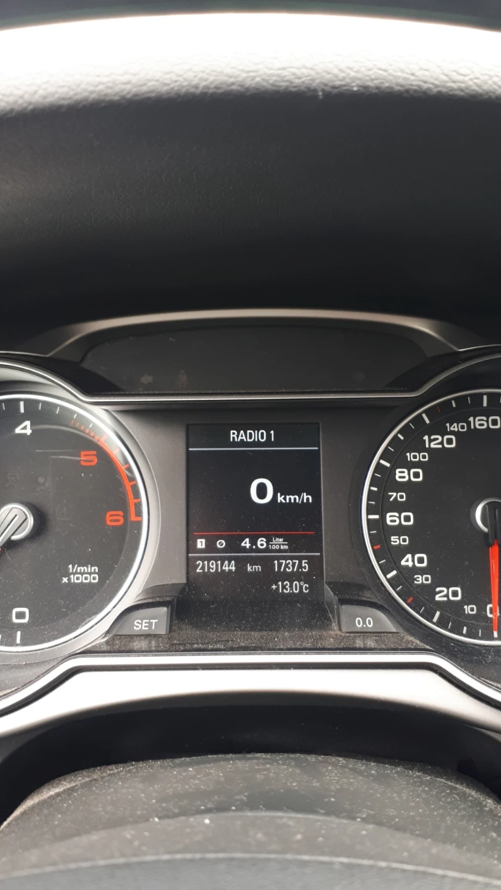Audi A4 2.0 tdi, снимка 14 - Автомобили и джипове - 54484433