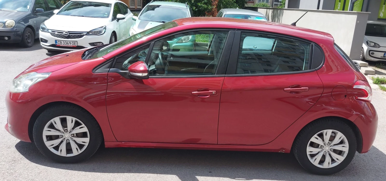 Peugeot 208, снимка 7 - Автомобили и джипове - 54534864