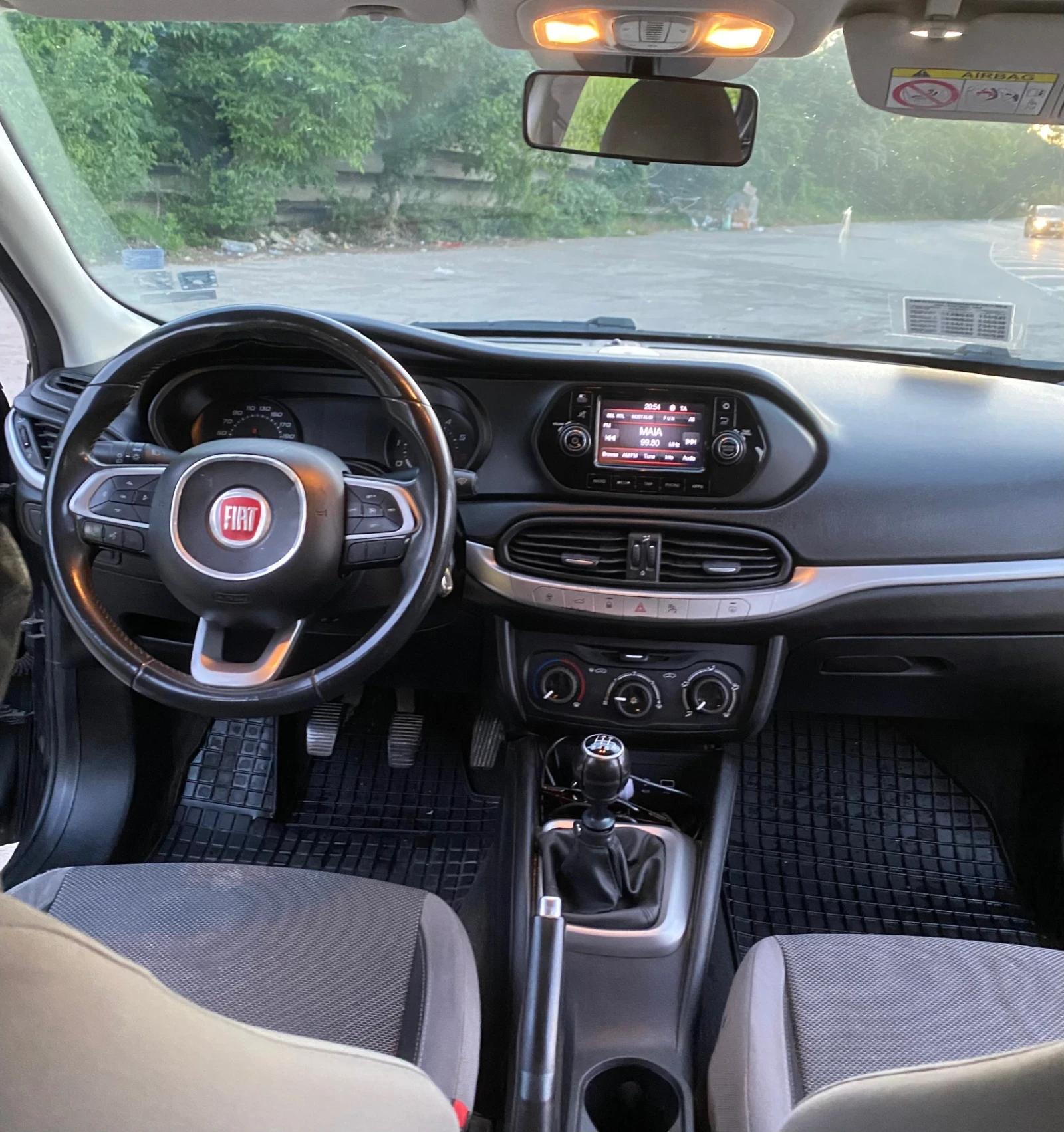 Fiat Tipo 1.4, снимка 7 - Автомобили и джипове - 55010018