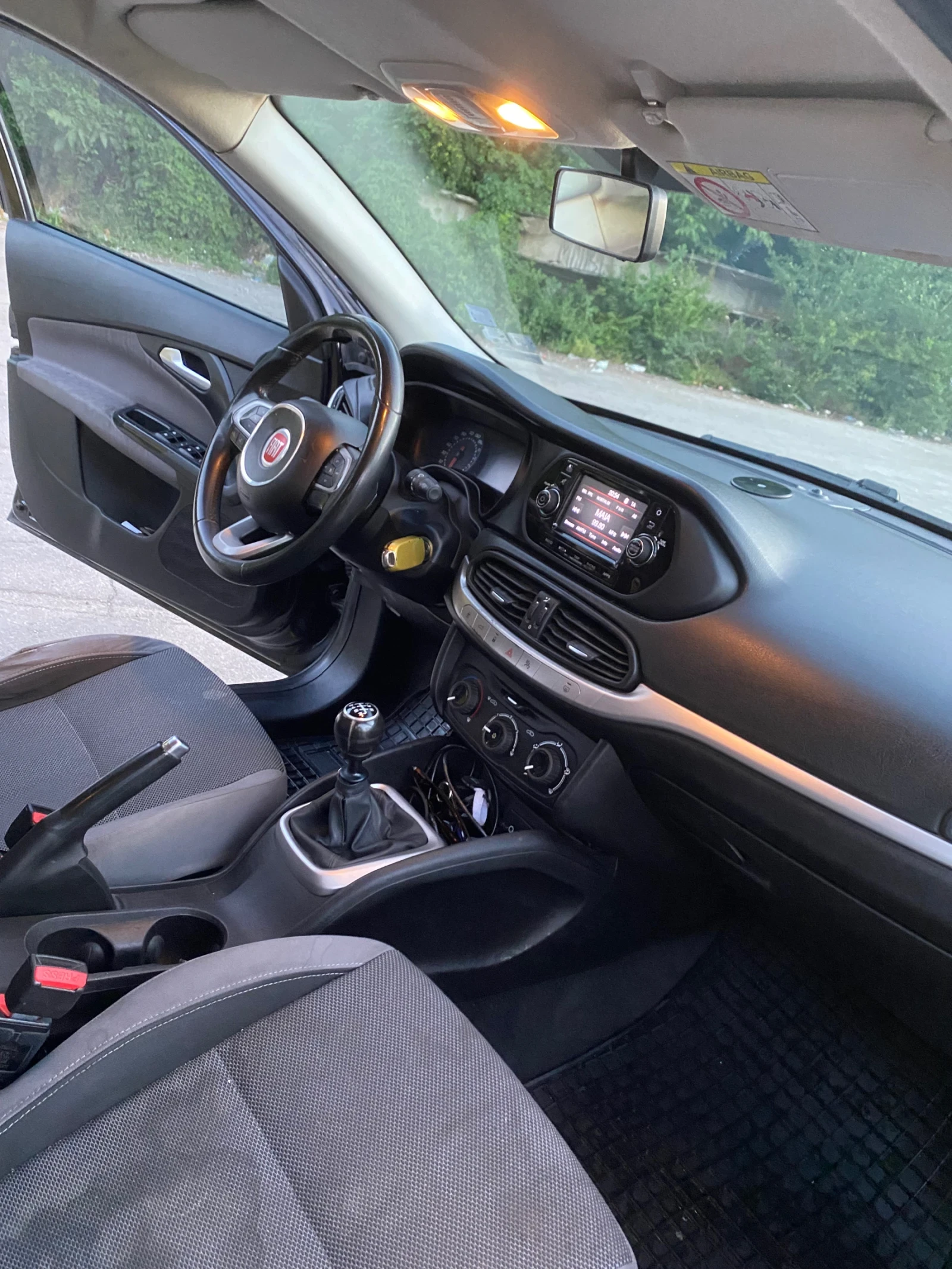 Fiat Tipo 1.4, снимка 10 - Автомобили и джипове - 55010018