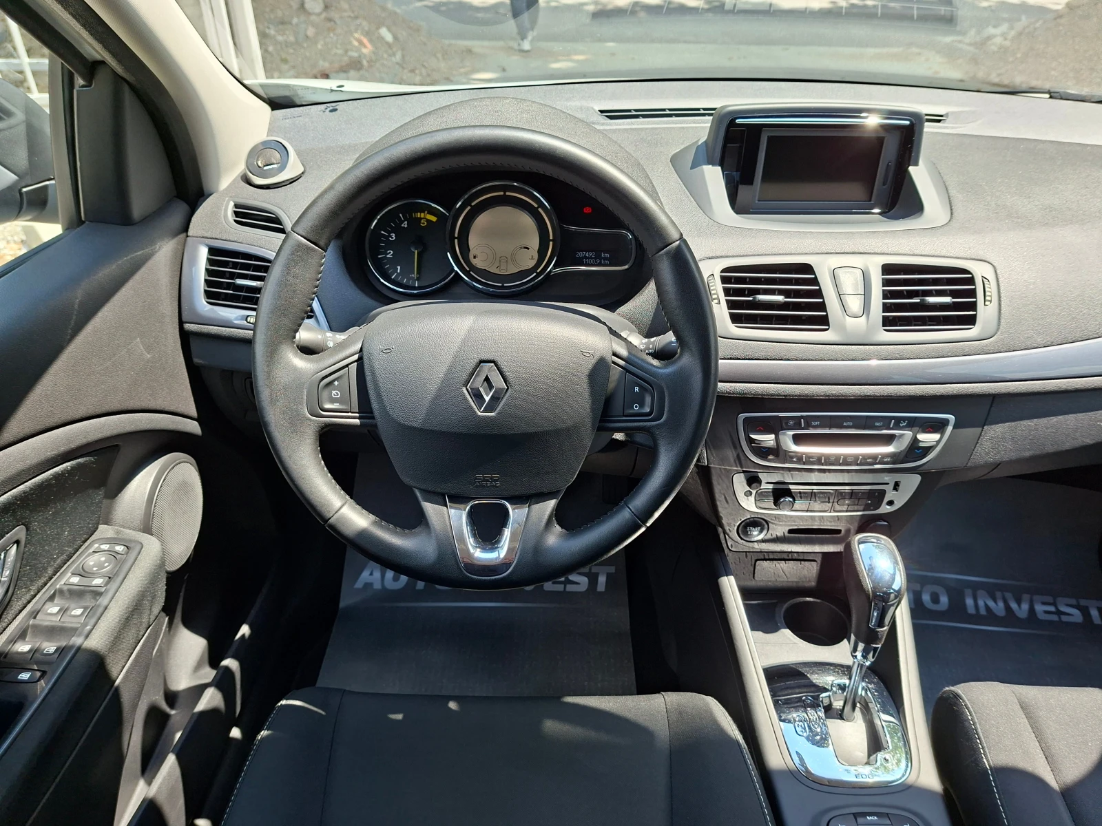 Renault Megane 1.5/110кс/AVTOMAT, снимка 12 - Автомобили и джипове - 55058450