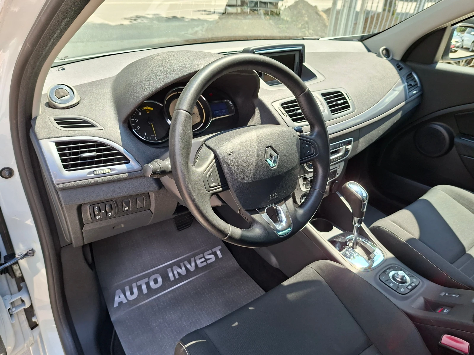 Renault Megane 1.5/110кс/AVTOMAT, снимка 10 - Автомобили и джипове - 55058450