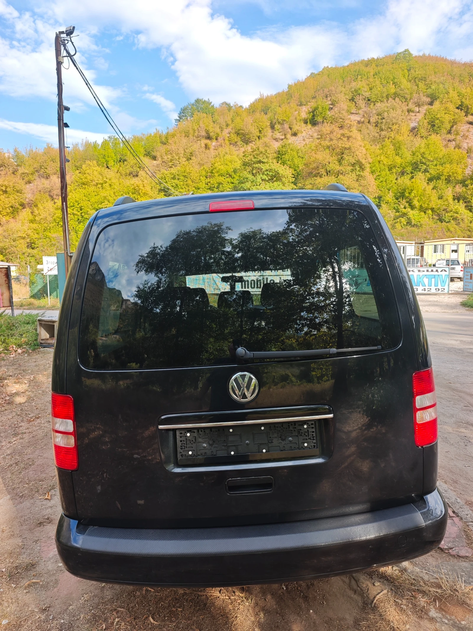 VW Caddy МАКСИ 1.6TDI, снимка 7 - Автомобили и джипове - 56192658