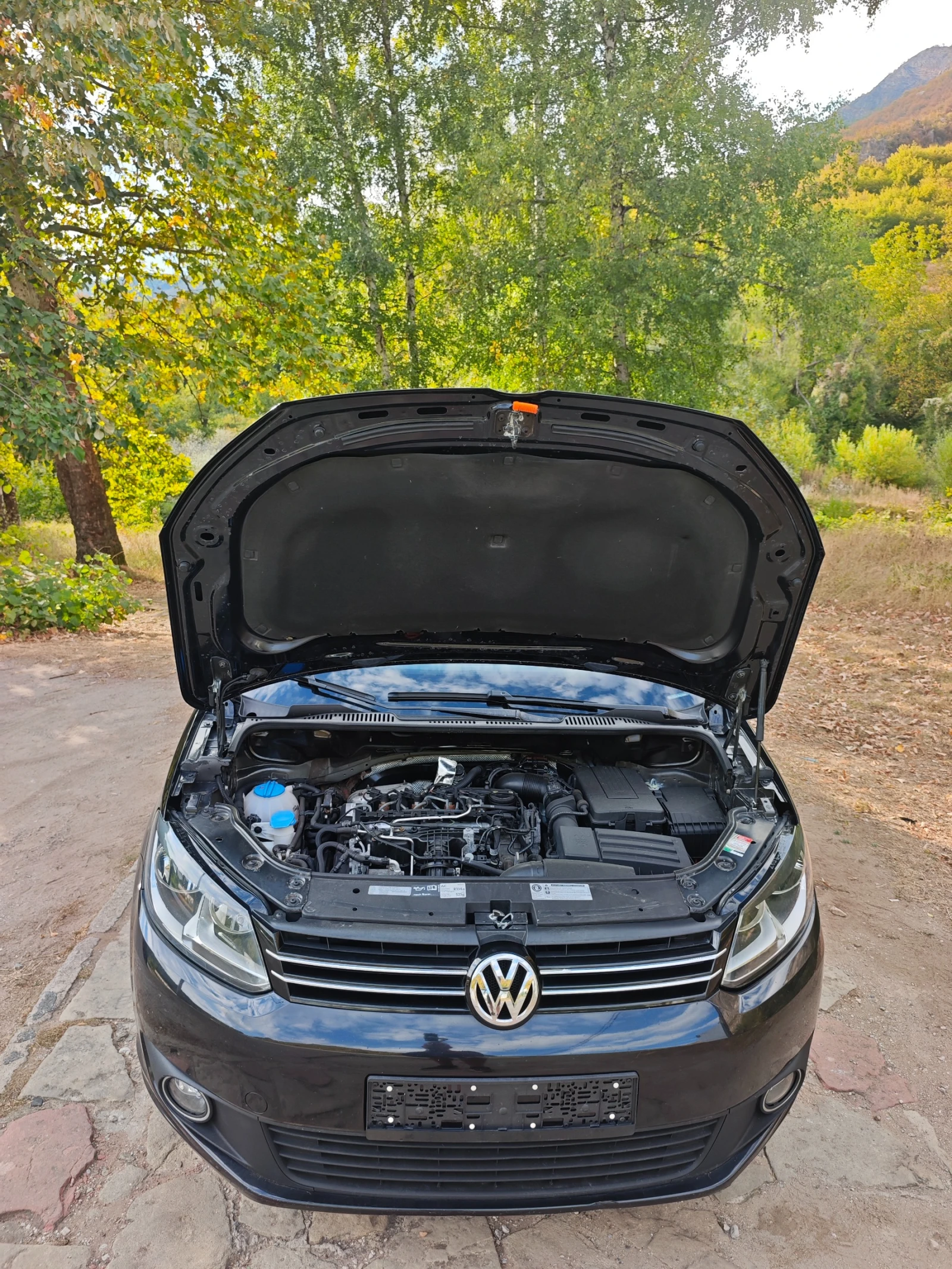 VW Caddy МАКСИ 1.6TDI, снимка 13 - Автомобили и джипове - 56192658