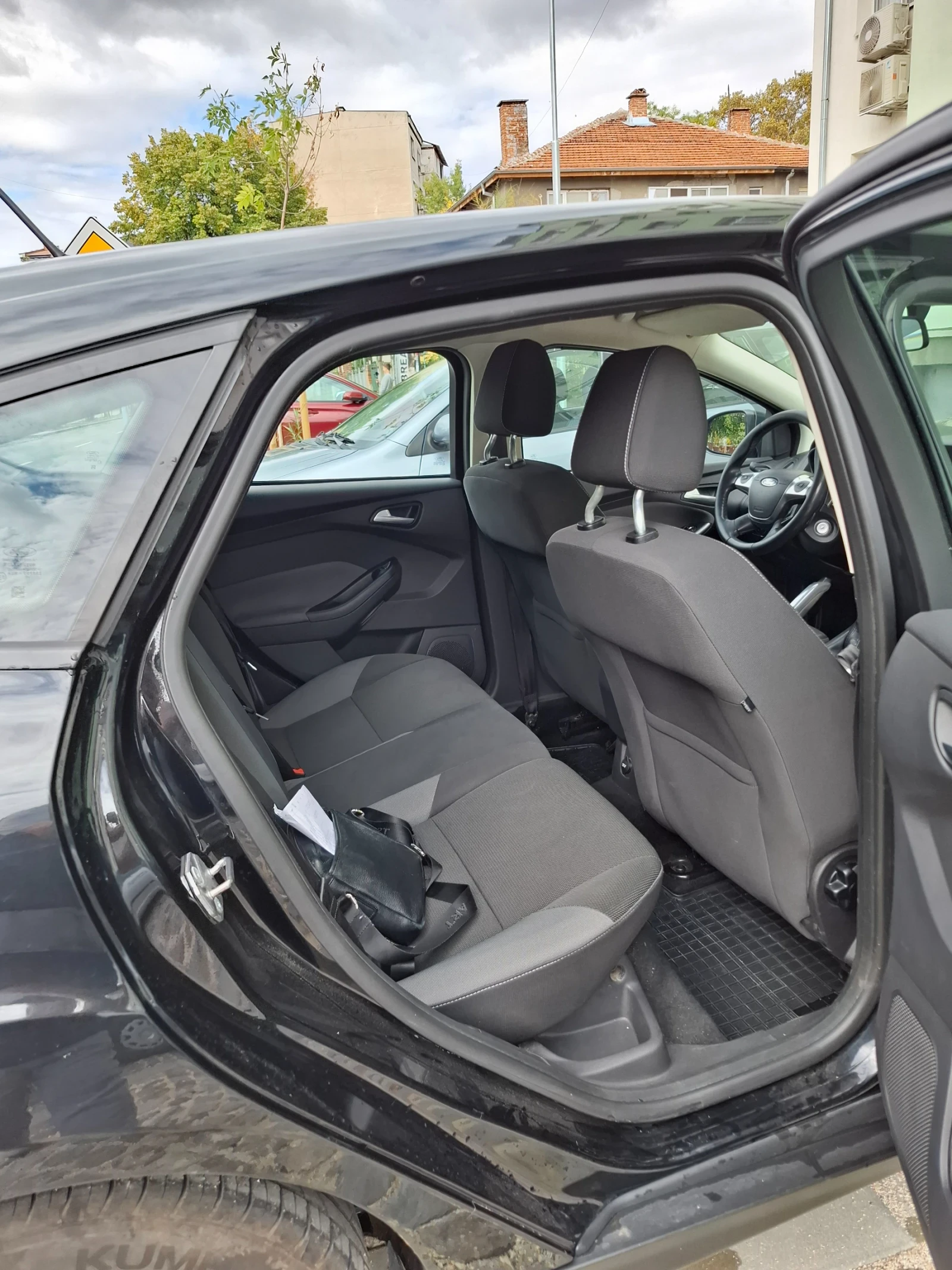 Ford Focus, снимка 11 - Автомобили и джипове - 56503880