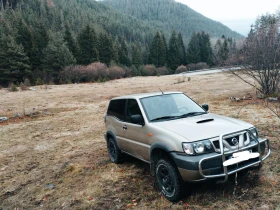 Nissan Terrano 2.7 tdi, снимка 1