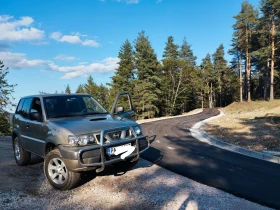 Nissan Terrano 2.7 tdi, снимка 4