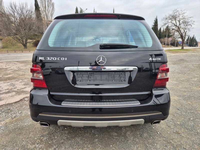 Mercedes-Benz ML 320 CDI 4 Matic, снимка 4 - Автомобили и джипове - 48342324