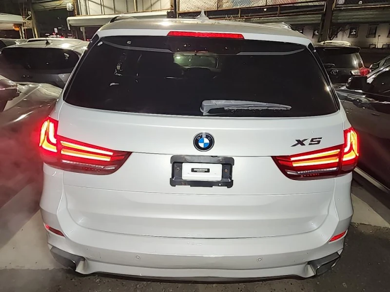 BMW X5 M-PERFORMANCE / XDRIVE / 360 / ОБДУХВАНЕ , снимка 5 - Автомобили и джипове - 52579705