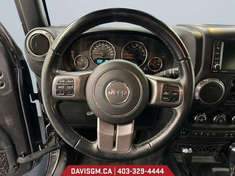 Jeep Wrangler JK* Unlimited Altitude* АвтоКредит* (ЦЕНА ДО БГ), снимка 12 - Автомобили и джипове - 53406845