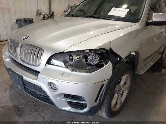 BMW X5 XDRIVE50I 2013 - изображение 6