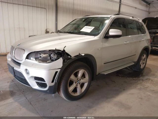 BMW X5 XDRIVE50I 2013 - изображение 2