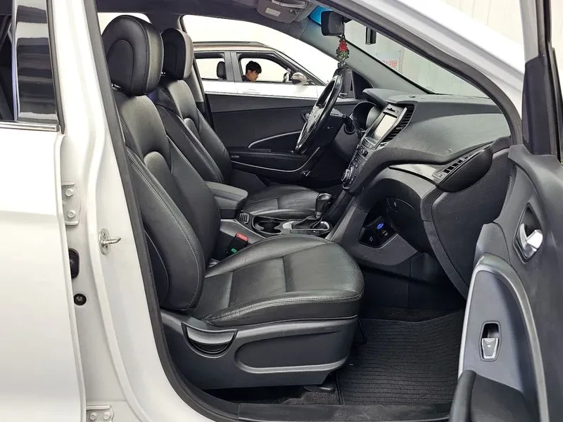 Hyundai Santa fe 2.0 4WD PREMIUM, снимка 11 - Автомобили и джипове - 55801055