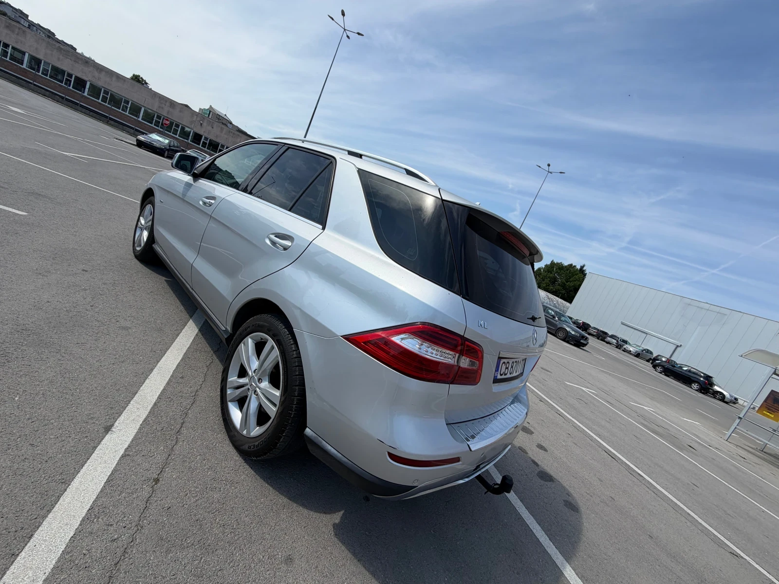 Mercedes-Benz ML 350 LED* NAVI* SPORT* , снимка 6 - Автомобили и джипове - 52370047