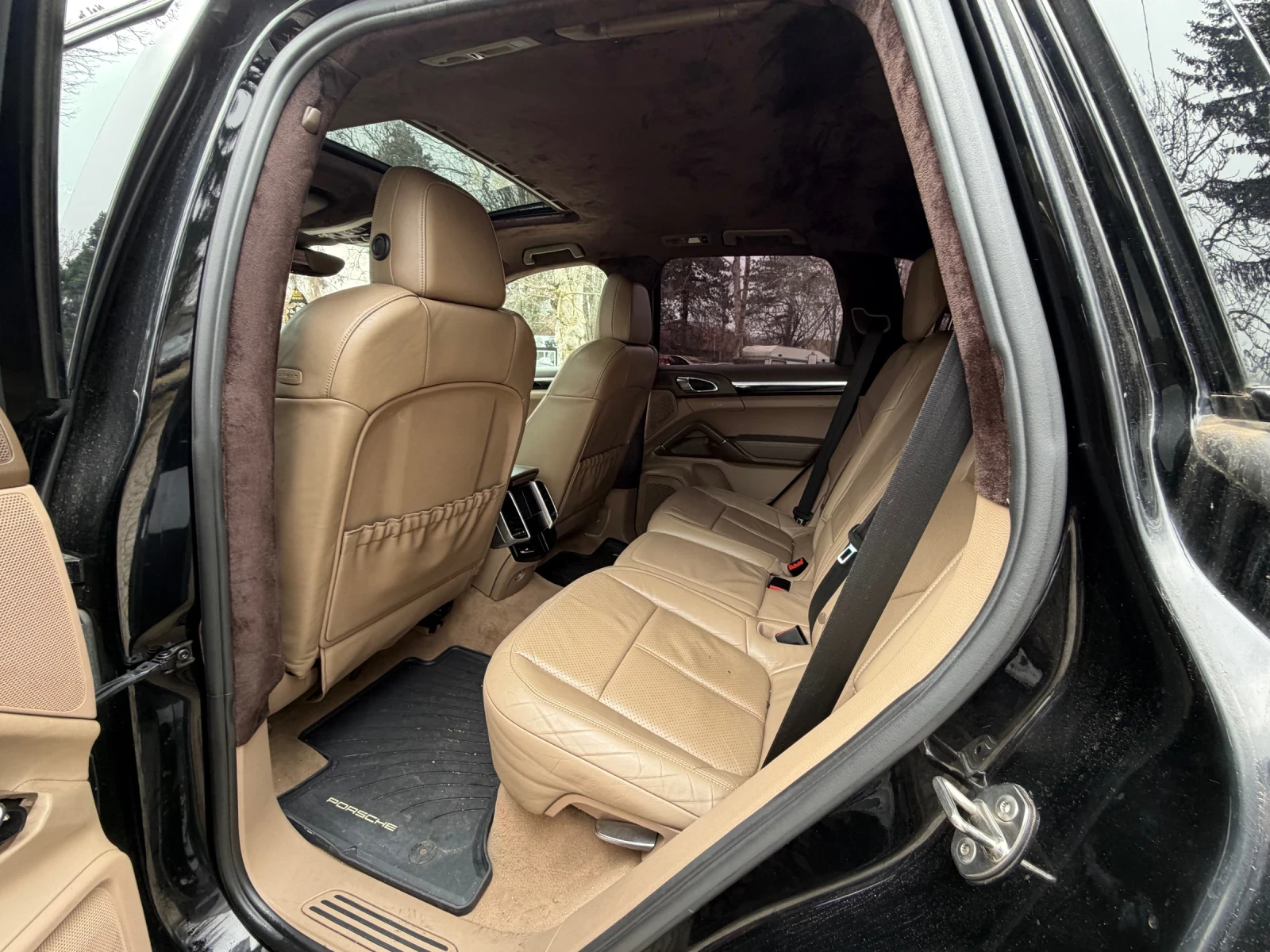 Porsche Cayenne 3.0D* БАРТЕР* Шибедах* Алкантара, снимка 14 - Автомобили и джипове - 52370047