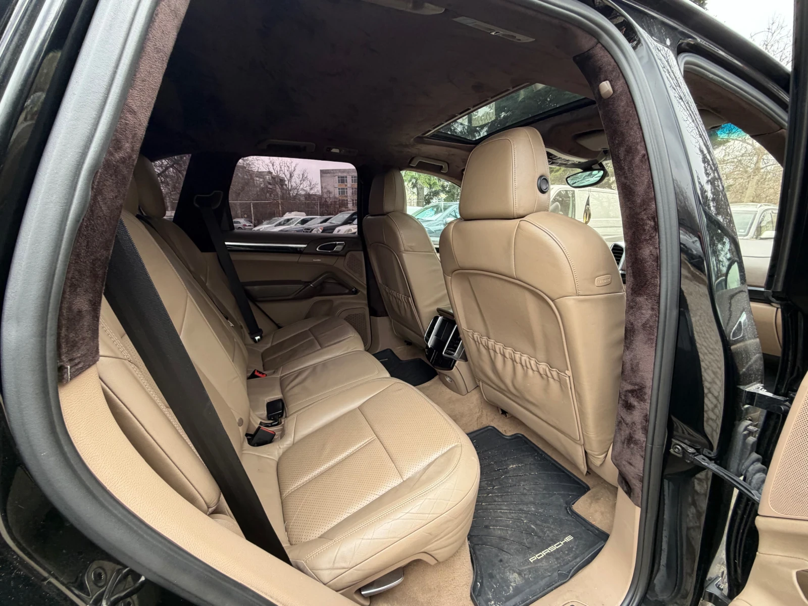 Porsche Cayenne 3.0D* БАРТЕР* Шибедах* Алкантара, снимка 9 - Автомобили и джипове - 52370047