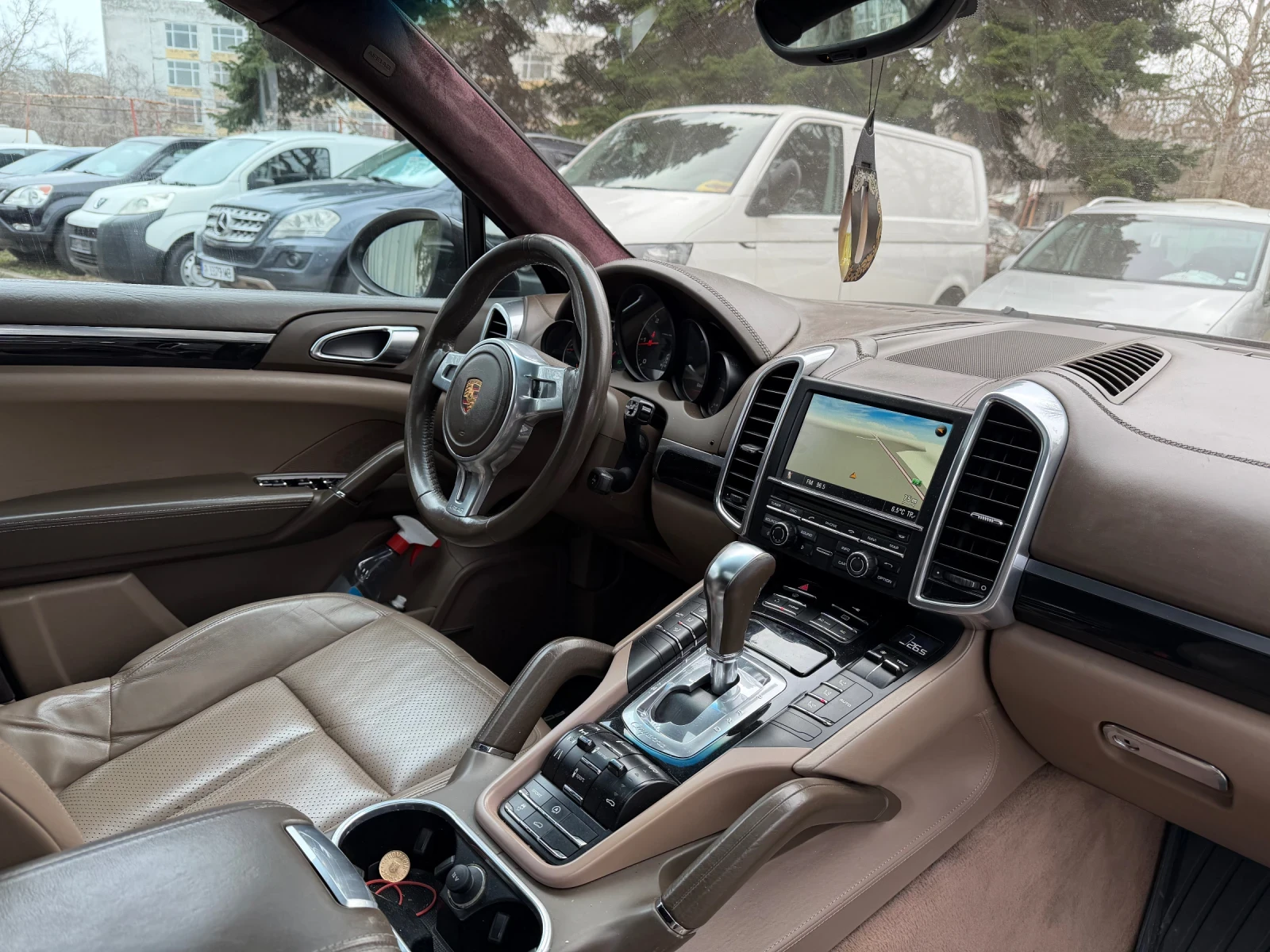 Porsche Cayenne 3.0D* БАРТЕР* Шибедах* Алкантара, снимка 12 - Автомобили и джипове - 52370047