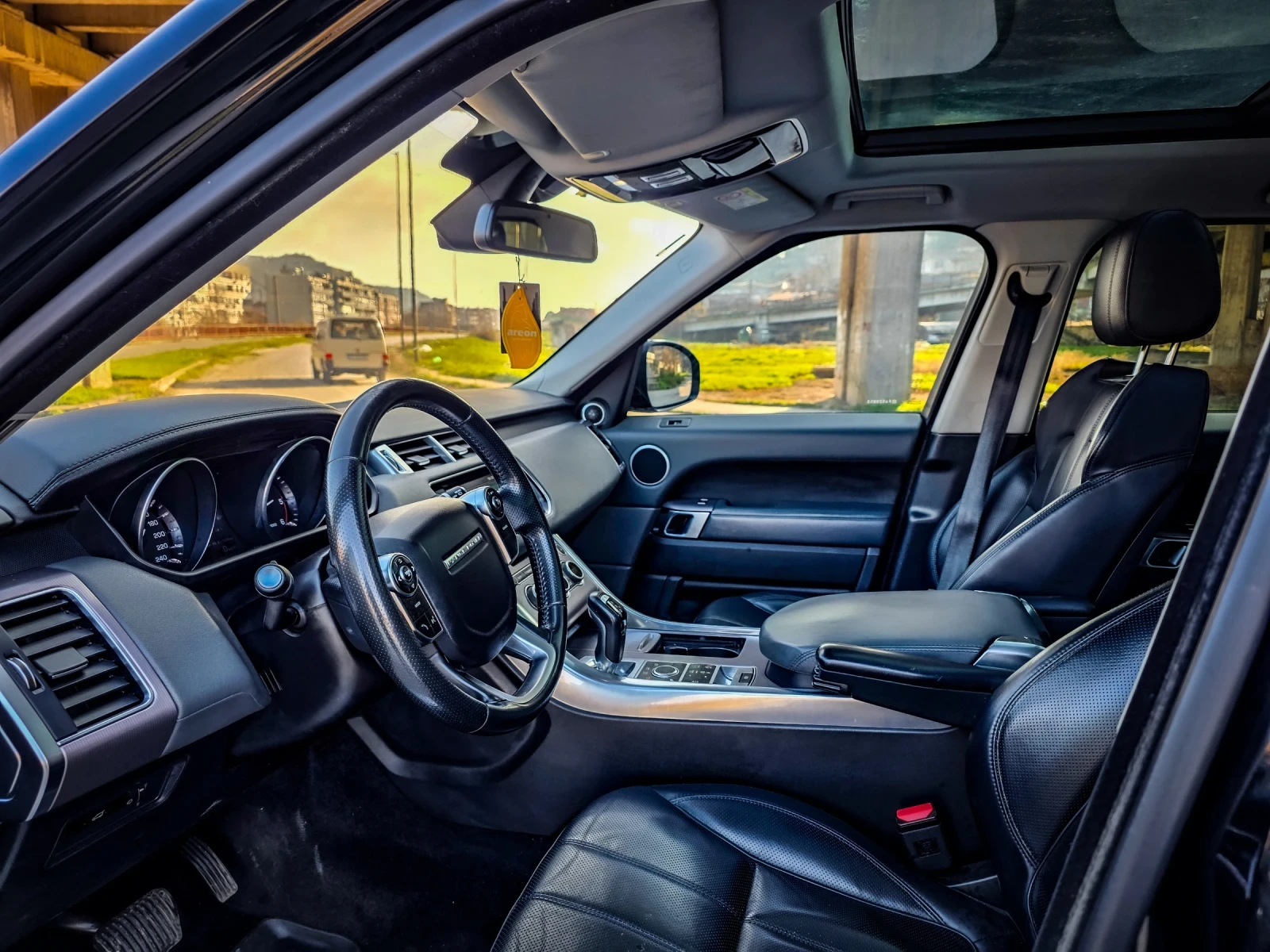 Land Rover Range Rover Sport = 3.0d= ПАНОРАМА=  - изображение 10