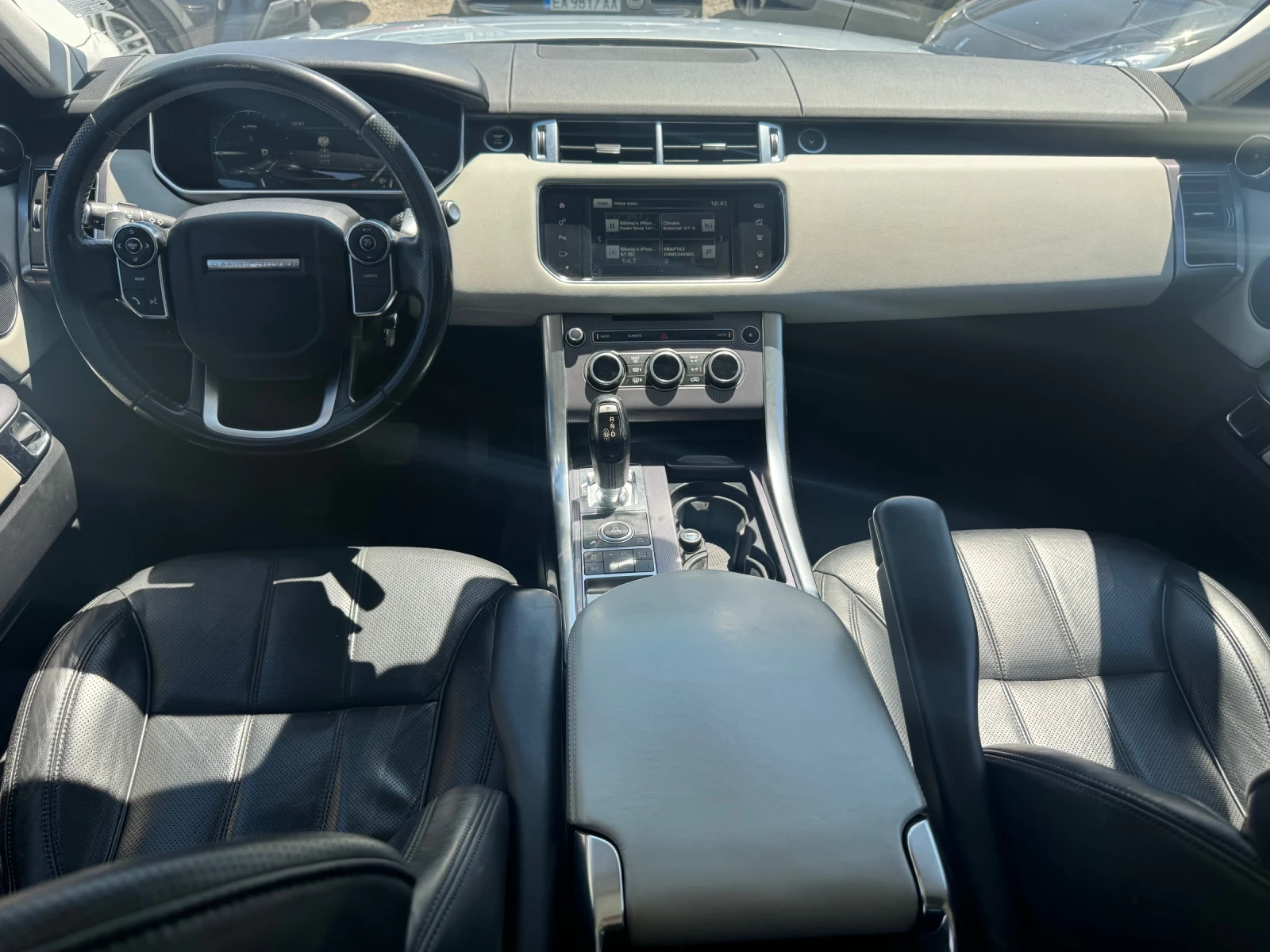 Land Rover Range Rover Sport HYBRID * 141000km* ПАНОРАМА* КОЖА* КАМЕРА* 22 * 30, снимка 13 - Автомобили и джипове - 55474597
