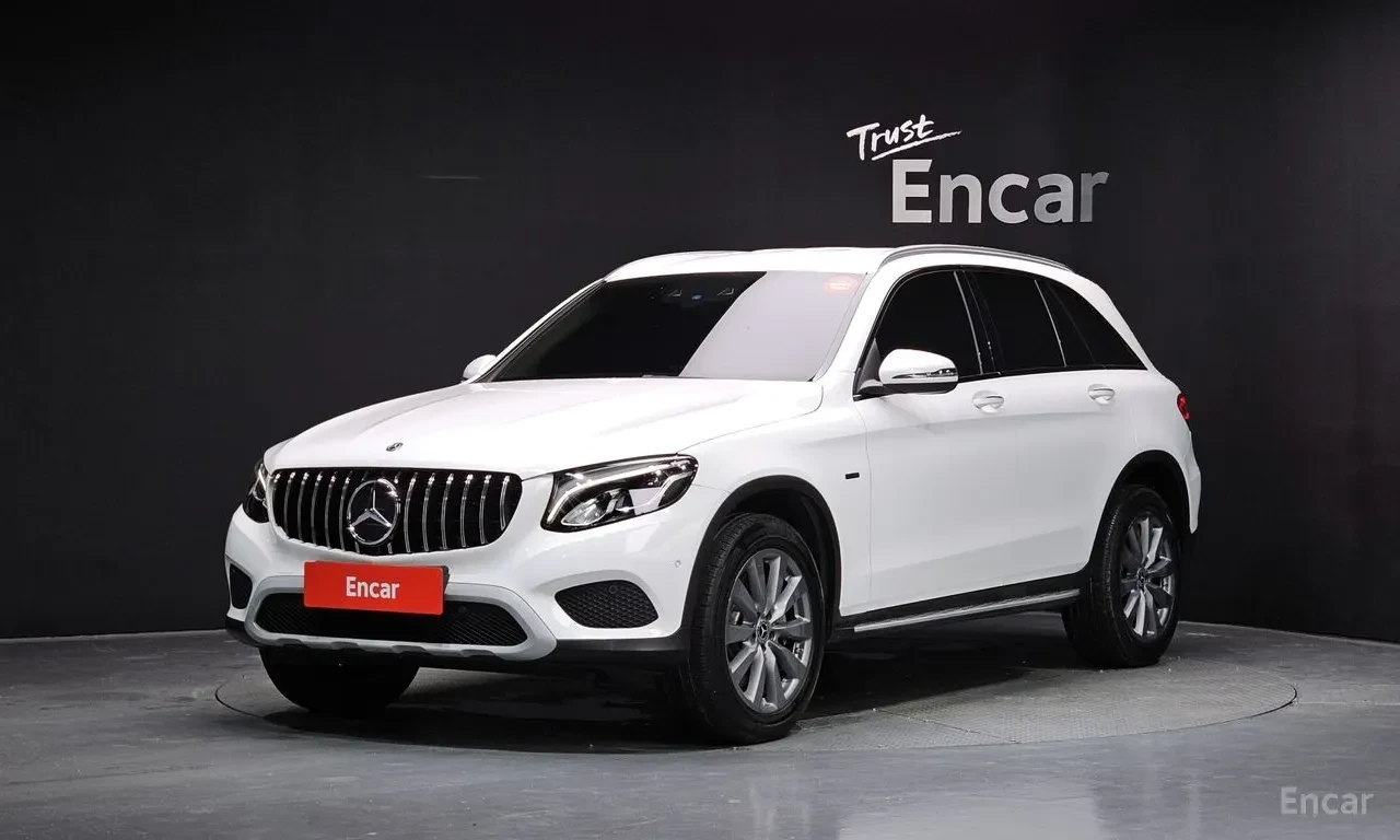 Mercedes-Benz GLC 350 Hybrid* BURMERSTER* Подгрев* Камера