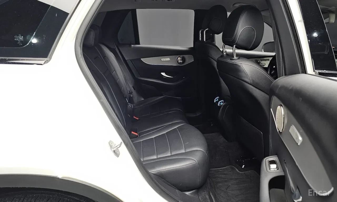 Mercedes-Benz GLC 350 Hybrid* BURMERSTER* Подгрев* Камера, снимка 16 - Автомобили и джипове - 55752633
