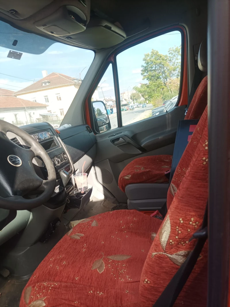 VW Crafter Дълга база , снимка 5 - Бусове и автобуси - 47490189