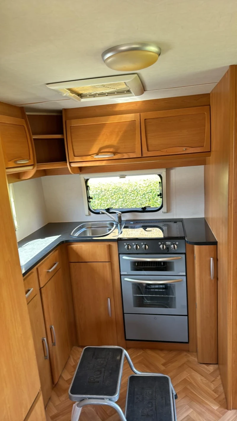 Каравана Други Lunar Optima, снимка 5 - Каравани и кемпери - 52946735