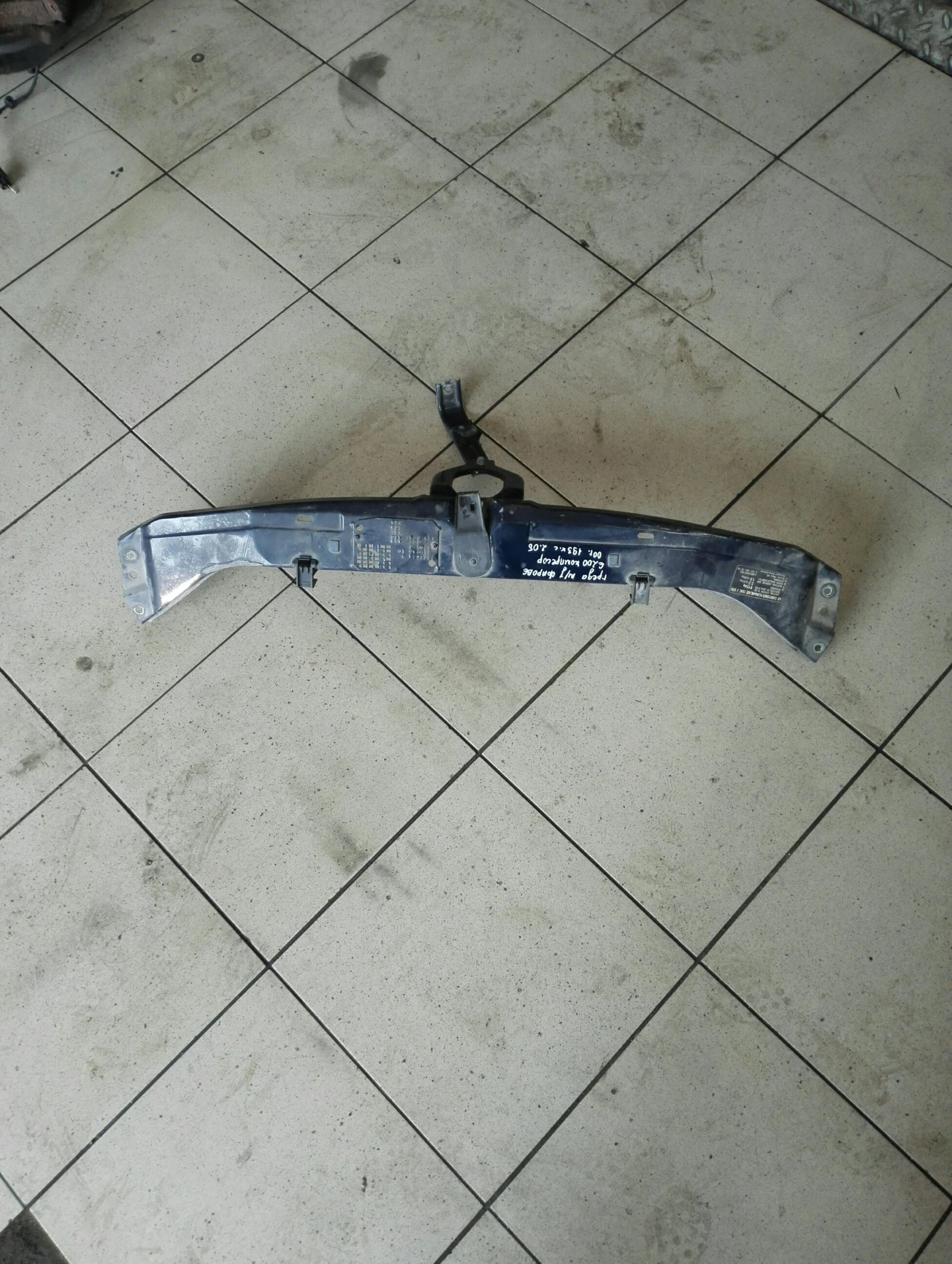     200 2.0  | Mobile.bg   1