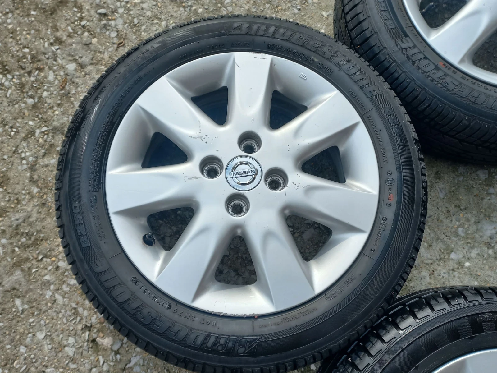 ������ �� Nissan Micra | Mobile.bg � ����������� 8