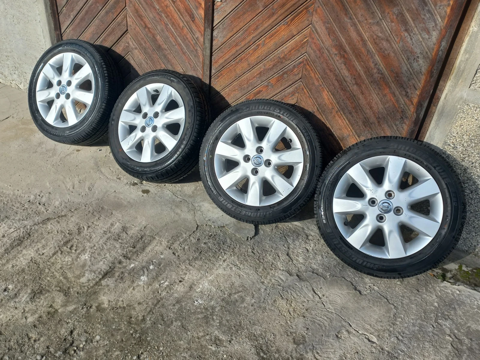 ������ �� Nissan Micra | Mobile.bg � ����������� 14