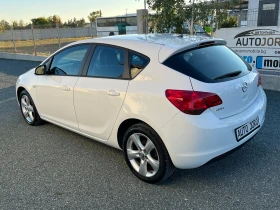 Opel Astra 1.4i-100k.c., снимка 2